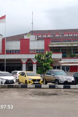Pelayanan RSUD Leuwiliang Bogor Sangat Buruk, Dua Pasien Menunggu sehari Semalam Belum Dapat Pelayanan Dokter