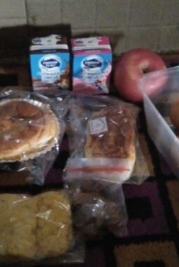 Menu MBG Tiga Hari di SMP 1 Pamijahan Diprotes Wali Murid, Roti yang Dijanjikan Tidak Lengkap