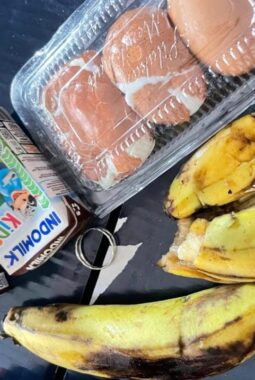 SPPG Pamijahan 03 diduga salurkan mbg tidak layak kosumsi ke penerima manfaat (Siswa)